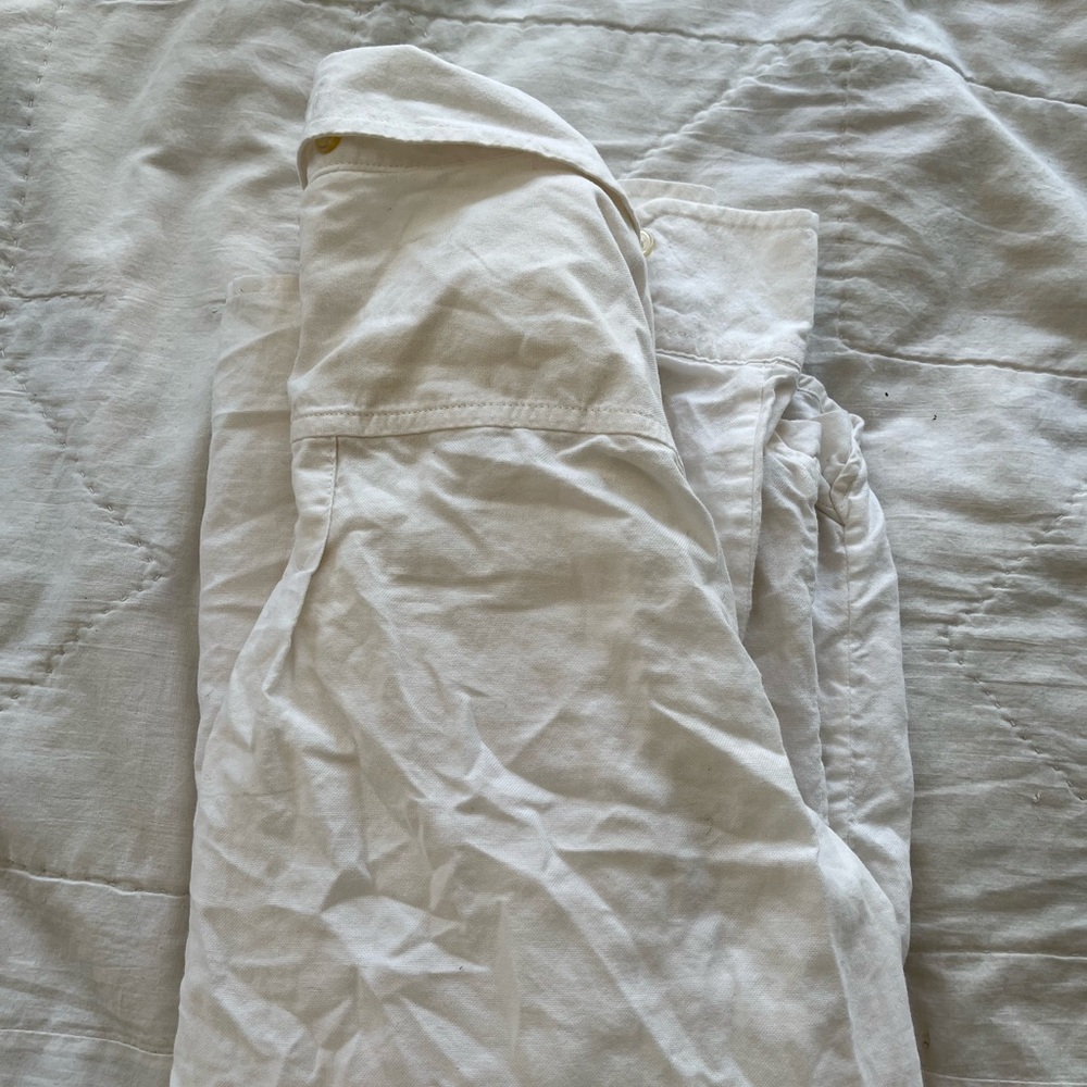 GAP white “shrunken boyfriend” button up shirt - Picture 7 of 8